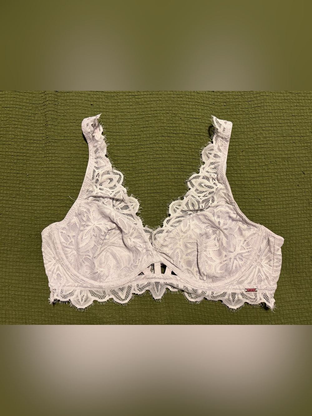 PINK Victoria's Secret Lace Bralette in Light Lilac
